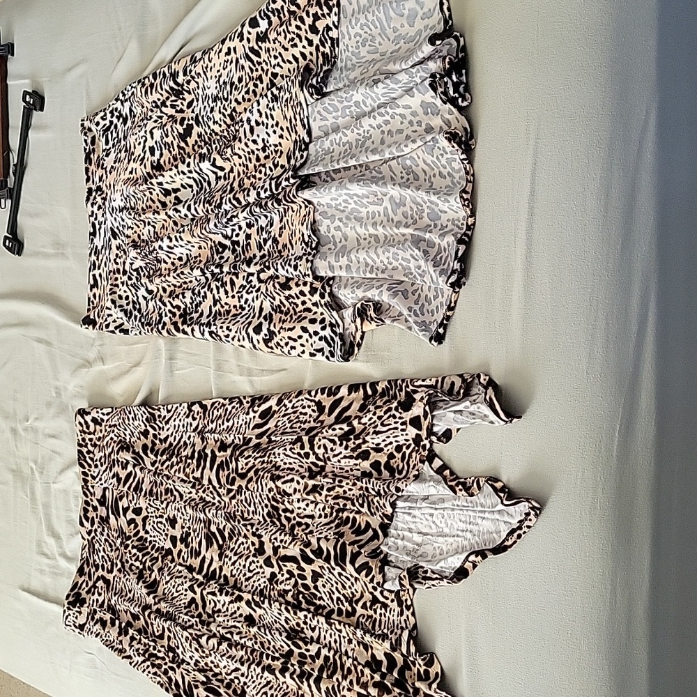 2 Skirts Both fit like a Medium